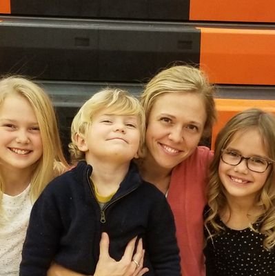 Husband to a beautiful wife
3 wonderful kids
Co-owner SN Contracting