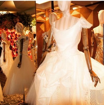 sinniesworld's profile picture. Founder of Bride Icon @bride_icon - I’m Every Woman.  Every woman is a Bride Icon on her wedding day!