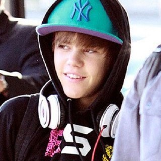 christinlover's profile picture. 