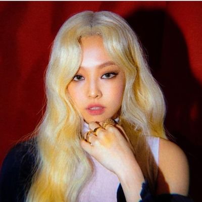 Emilie89792198's profile picture. 