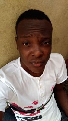 JeffEluard's profile picture. Né à Port-à-Piment, j'ai grandi à Cap-Haïtien, étudiant en diplomatie je suis respectueux et sévère.