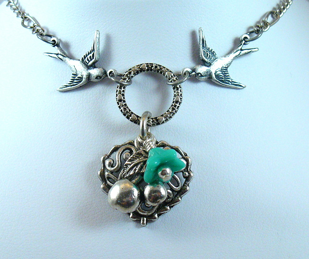 DesignsBySuzze's profile picture. Handcrafted Jewelry---both Traditional styles and Vintage styles