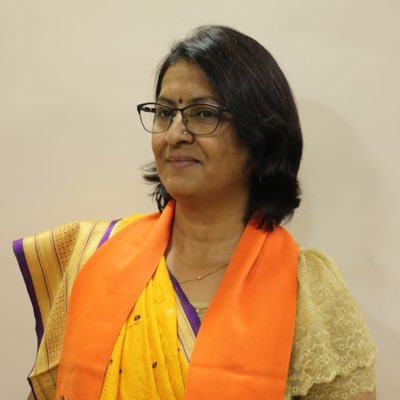 Works as X-General secretary in BJP mahila morcho & secratary as G'nagar Mahanagar.