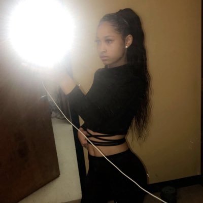 _theyhatesyd's profile picture. Insta: theyhatesyd._ #SU