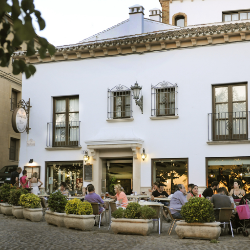 El restaurante donde podrás degustar los mejores platos, con un toque especial de nuestro chef que los hace diferentes!