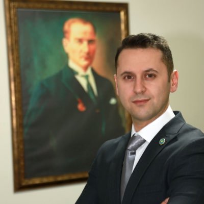 27.Dönem İyi Parti Sinop Mv.Adayı /Beden Eğitimi Öğretmeni / KOÜ /instagram.com/sezgin_simsek