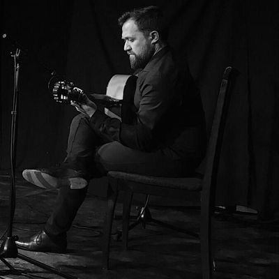 Guitarrista, flamenco. Córdoba 🔁 Jaén