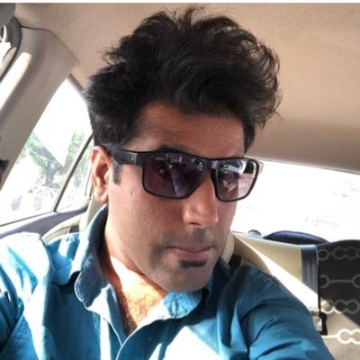 _thesmit's profile picture. Digital Content Writer,#INFJsoul #Listener,Thinker, Analyzer, #Paradox, Fitness Fanatic, Gatherin' Memories, #Lightworker, @HubSpot Certified