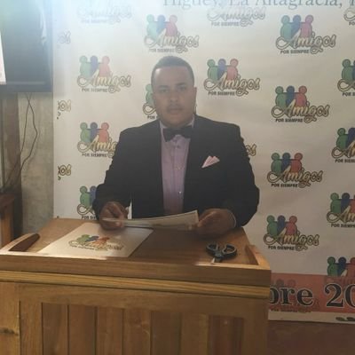 ApontePedrito's profile picture. 