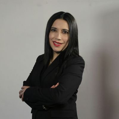 EdithMayorga28's profile picture. Sin la receta de la felicidad pero dispuesta a disfrutar de la maravillosa experiencia que es VIVIR. Apasionada por la libertad de ser, estar y existir...