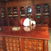 Maurice Kakai Bisau (@kbisau) Twitter profile photo