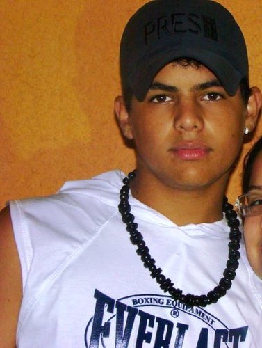N. Neto : D