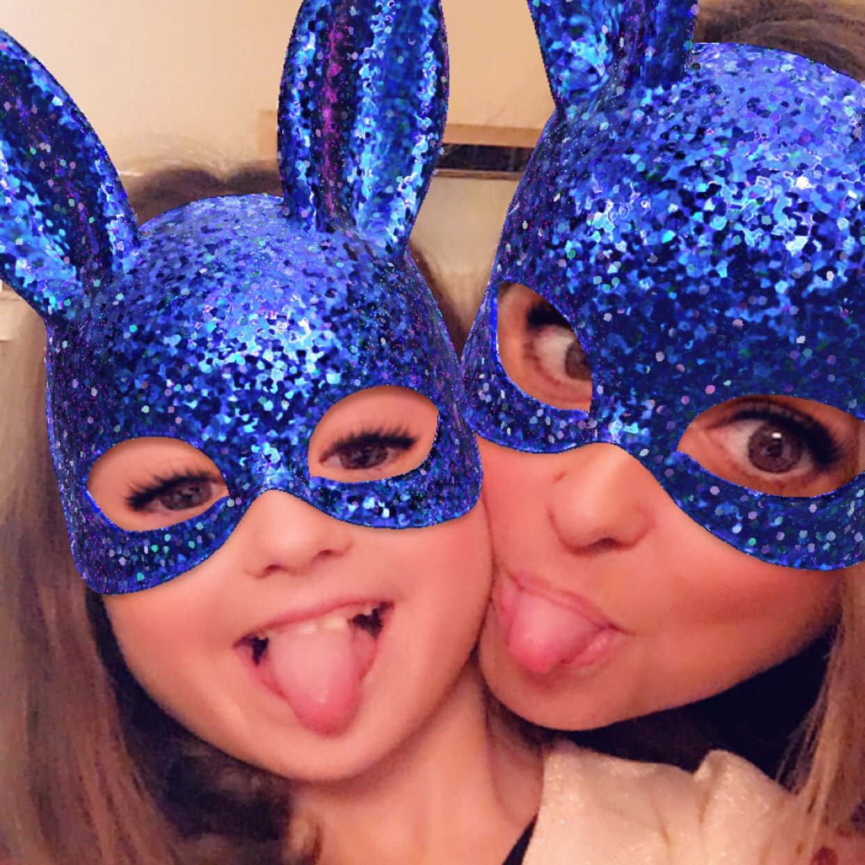 Sararod67464914's profile picture. 