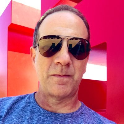 lennyschloss's profile picture. 