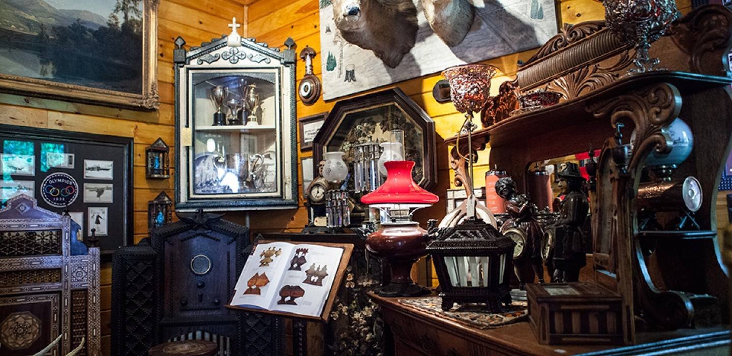 This group is for buyers, sellers, and enthusiasts to connect and post antiques for sale. Visit our website at: https://t.co/l2fpT5grKt