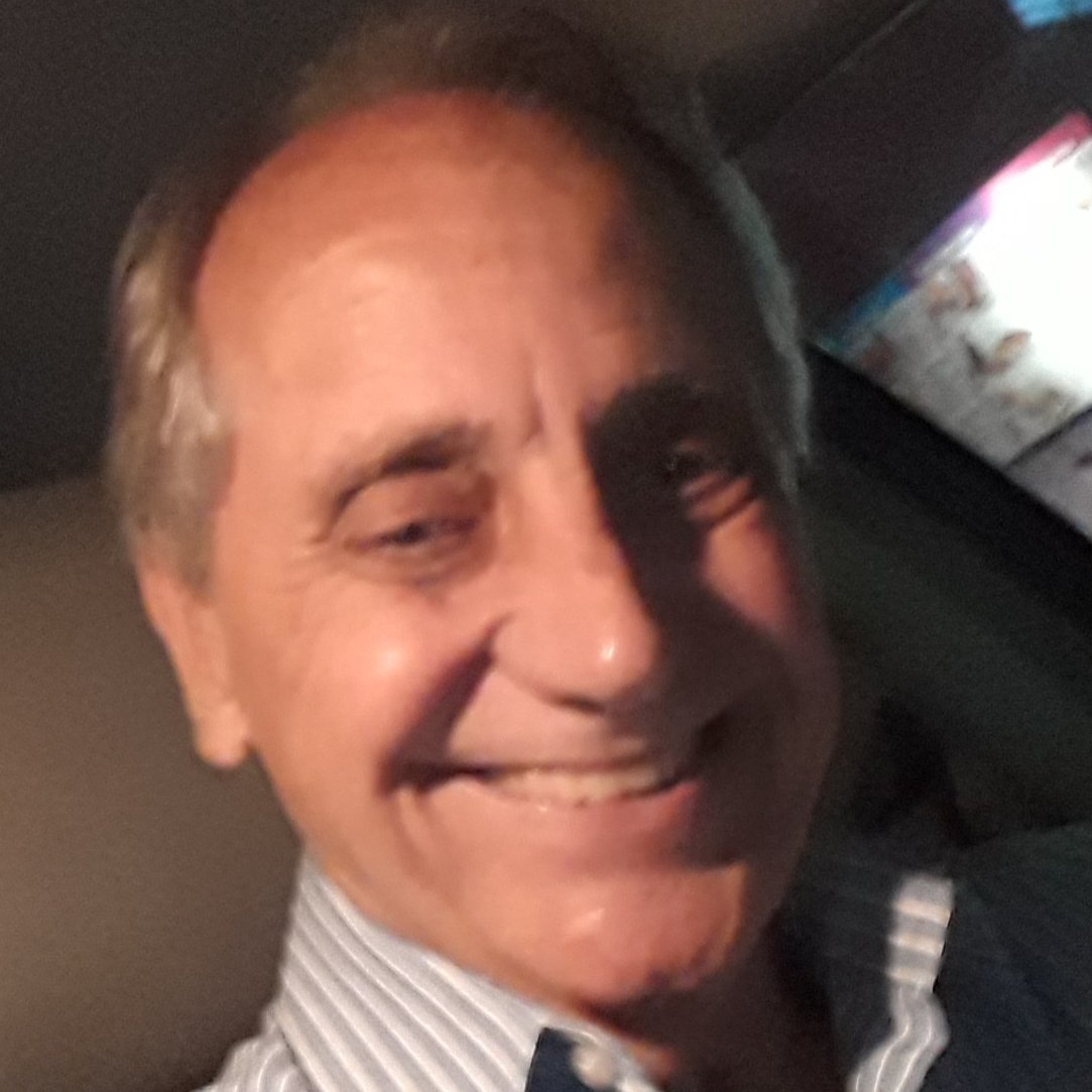 SergioMello20's profile picture. Muitos anos vividos, muitos erros e com isso muito aprendizado.
Espero fazer as escolhas certas agora.
Idade não é sinal de sabedoria é sinal de experiência.