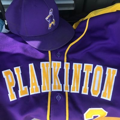 Twitter page of the Plankinton Bankers Plankinton,SD Pony Hills League #GoBank #ChaChing