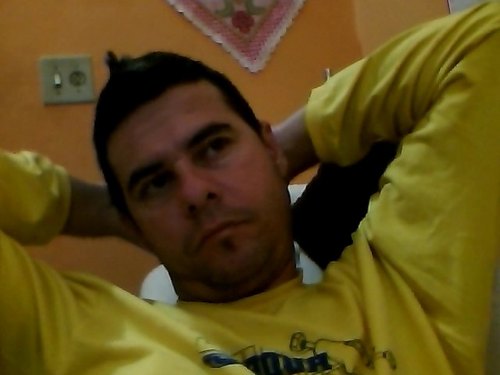 NAO ME JULGUE PELA PELA PLATEIA E SIM PELO MEU ESPETACULO