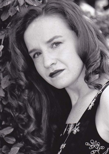 L_Houlihan's profile picture. 