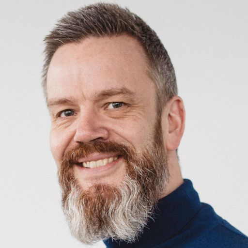 jhskaug's profile picture. Spillbyråkrat i Kulturtanken. Radiomann og 2x spellemann med Palace of Pleasure.