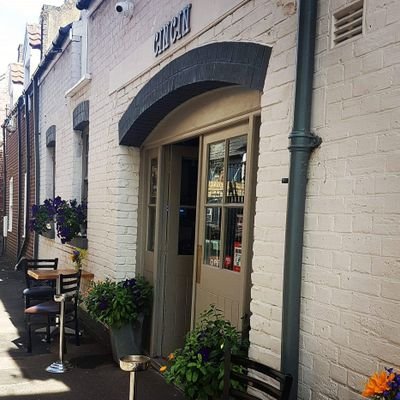 Live music venue, House nights, Jazz, Open Mic, Cocktail bar & more!
Nestled away in the town centre in the beautiful seaside town of Deal on the Kent coast