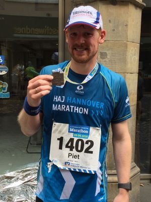 Gründungshelfer, leidenschaftlicher Marathon-Finisher, verrückter Handballtorwart, gemütlicher Familienmensch