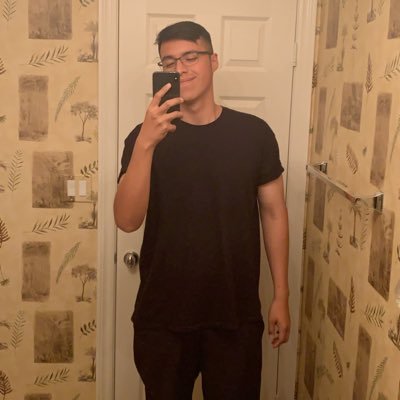 YaBoyDrew_99's profile picture. Jolliest boy in the AV