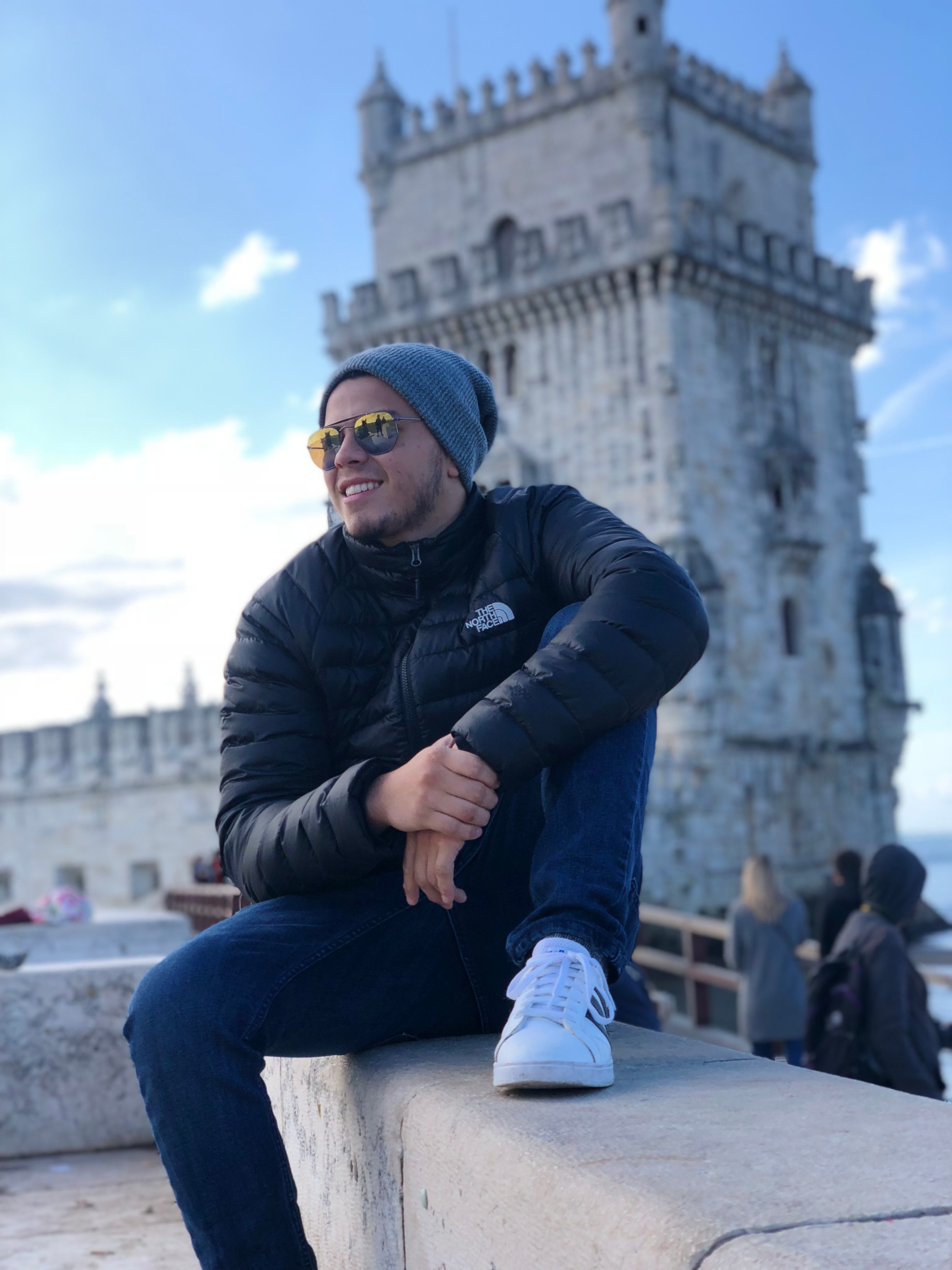 AdalbertoElias7's profile picture. 