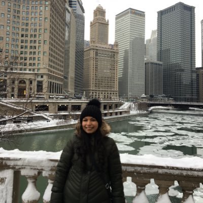 27 octubres, en busca de nuevos rumbos en Chicago. Amante de las aventuras, las piscolas con 3 hielos y la palta que llega de Chile hasta acá 💕🥑💁🏻♀️🌎🍻