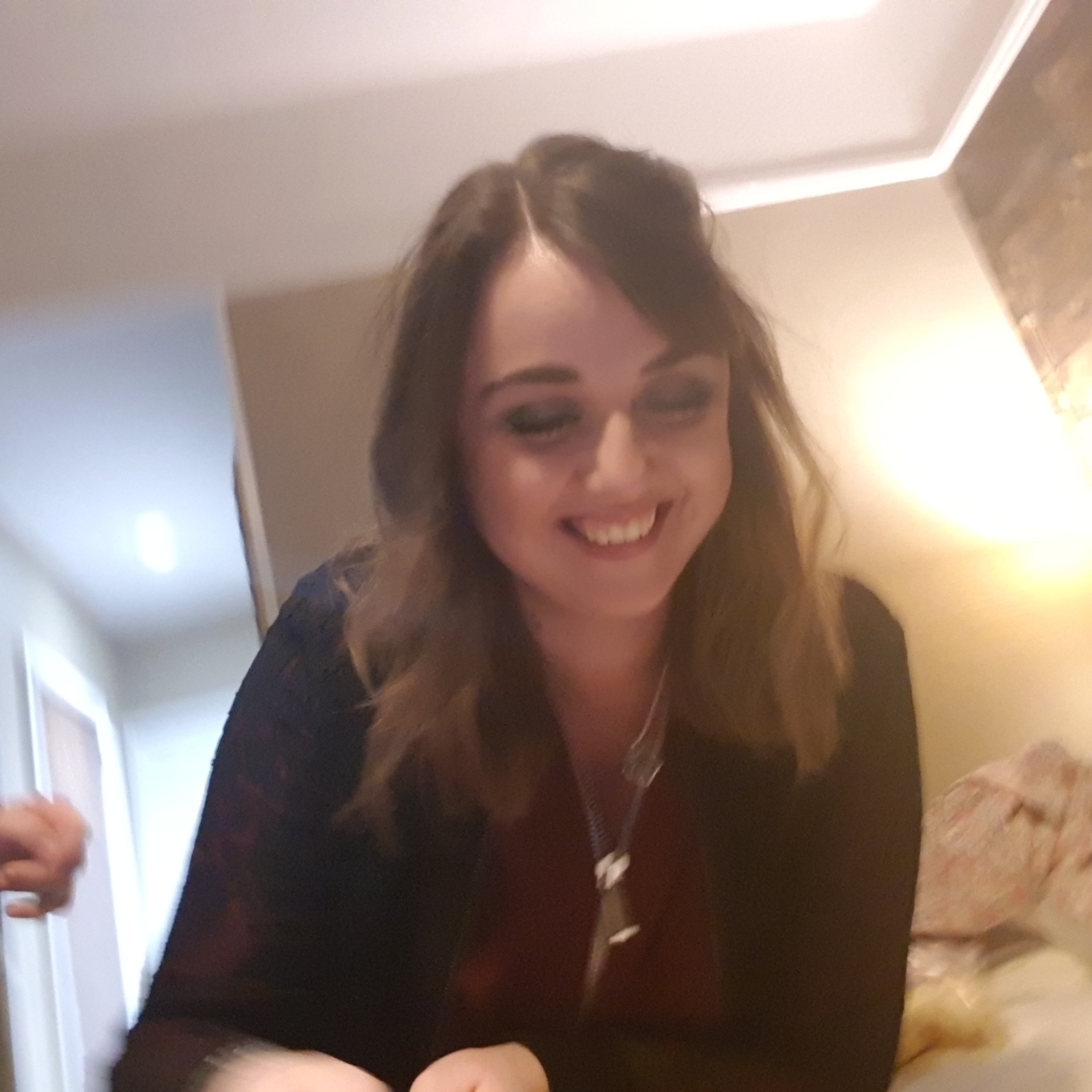 AmyW87's profile picture. Proud to be a CAMHS crisis nurse 😊