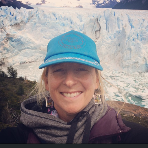 mom, world traveler, teacher, OUTnabout founder, on a mission to create a positive social media platform