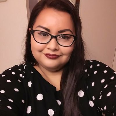 CassaundraDLC's profile picture. A weirdo with a dark sense of humor, jaded, can't stay serious for longer than 10 minutes, immature, and I believe in ghost. Married. She/her.