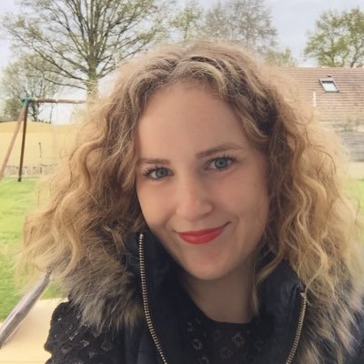 herve_clarisse's profile picture. Rap Tourisme & voyages Stars des Internets Téléréalité Presse people & TV Électro Humoristes Divertissement Droit & justice Dessin Football Séries & fictions