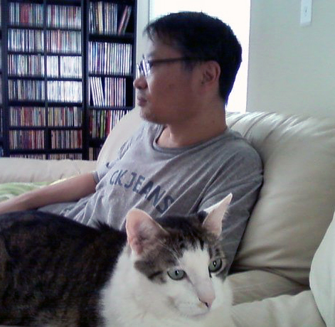 hyungr's profile picture. 책읽기 .Jazz.Movie.Drama. Classical Music. Coffee. Wine  Computer. 모바일 혁명. 아이폰.아이패드.& Cat.그리고 바른 정치