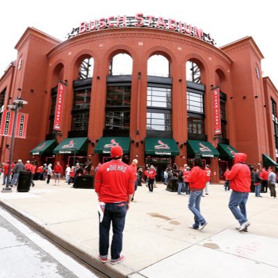 #DIEHRD Cardinals fan sometimes found at Busch Stadium waiving a rally towel and whistling #TweetTweetTweetTweet.