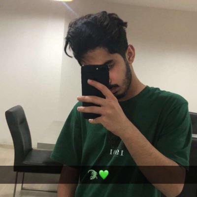 pleeeezzzz's profile picture. 𝓈𝑒𝓁𝒻 𝓁𝑜𝓋𝑒𝓇.