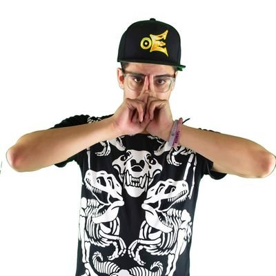 2 underground 4 club and 2 mainstream for the underground ¯\_(ツ)_/ psy-producer/DJ #jeezluiz #beinthemovement #lostempirecreations #asot #fightforlife
#jeez