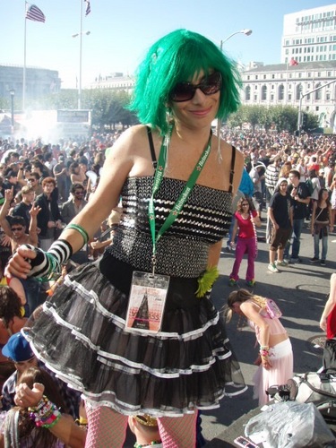 greenfairymouse's profile picture. Fluttering merrily on high and raving about my life as a music, dance, and cheese-loving eco mouse... with wings.