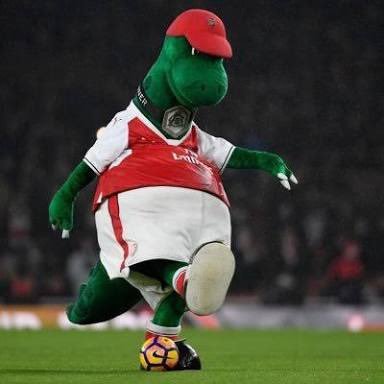 w__g10's profile picture. 保育園の先生/アーセナル