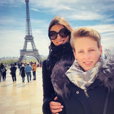 DeboraArnaud's profile picture. L’instant présent est le seul moment vraiment important...