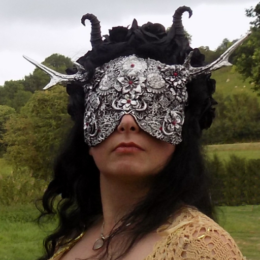 Dark fantasy author, creator of The Automata Wars. Musician/performer at LM Cooke Music & Mediaeval Biaetches, Host of The Murder Hour on Mixcloud. Get in touch