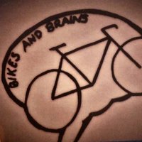 Sarah Strong - @bikesandbrains Twitter Profile Photo