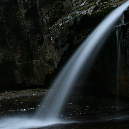 Daily scenic photography from the TriCities TN/VA on social networks. Also see @VaCreeperDaily @BRParkwayDaily @AppTrailDaily