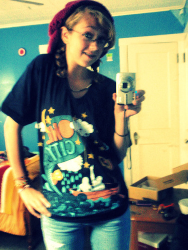 Heyyoimmaggie's profile picture. Hey, I'm Maggie. I like peanut butter, koalas, and Owl City. Combine all three and you'll become my new best friend(: