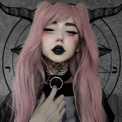 Ash77832354's profile picture. I'm a shy pansexual girl, wanting to make a difference in this world we call home