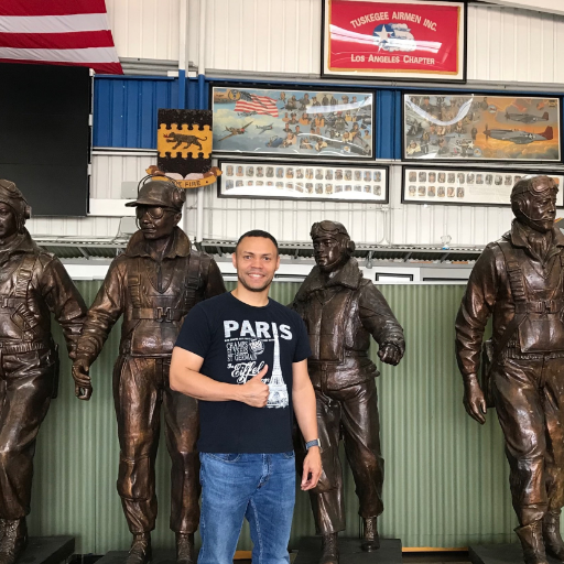 myrondavisjr's profile picture. humanist, still learning, he/him