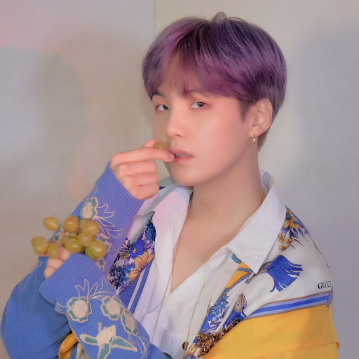 NicoleR42729290's profile picture. 나는 너를 사랑해.
 BTS 😍😍😍😍