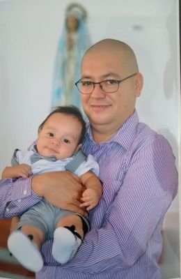 De Villavicencio (Meta),radicado en Cali ;con unos grandes amores