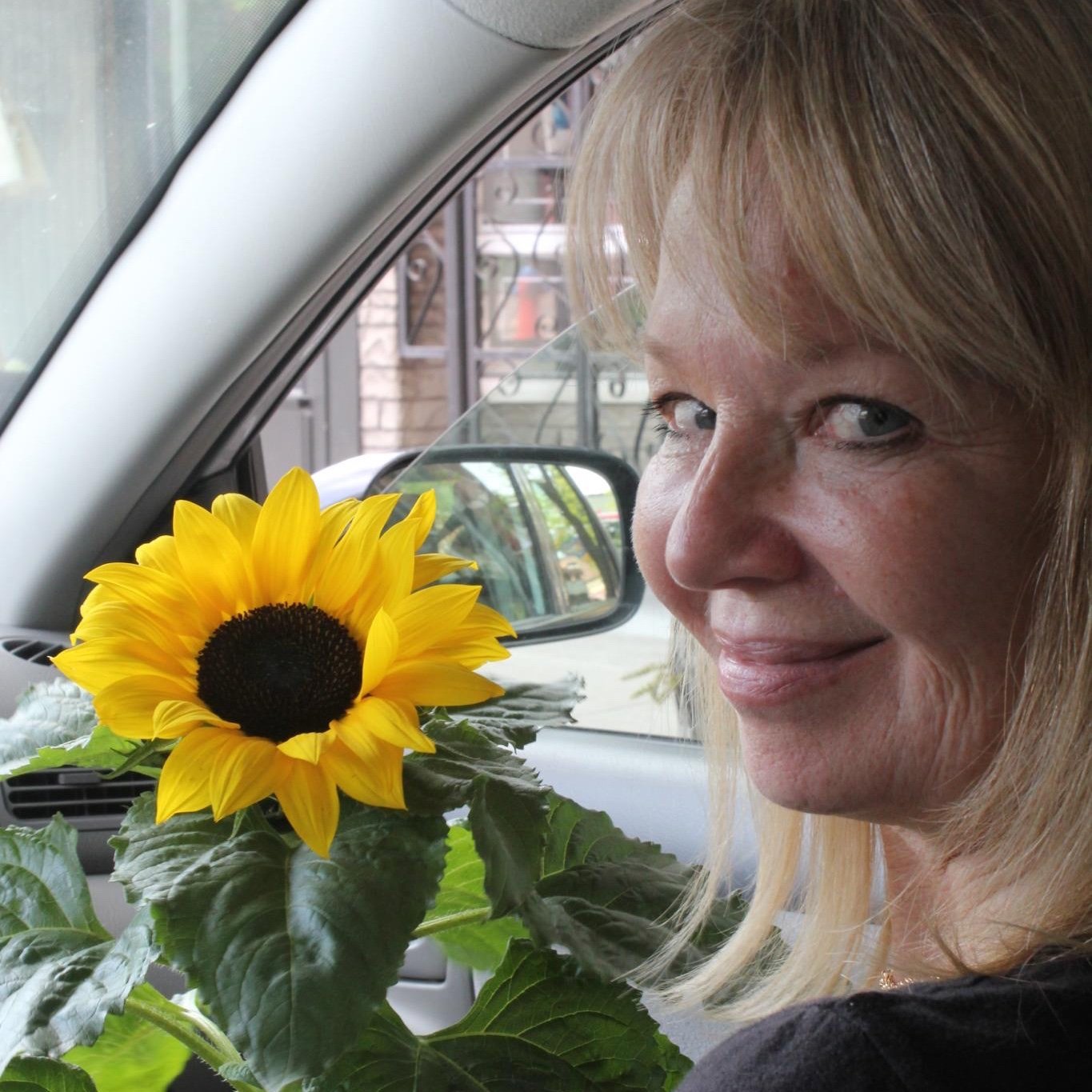 cyndabooth's profile picture. Trying.  Sometimes very