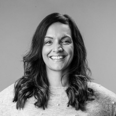 Founder of @40overforty. Mentor. SVP Director of Marketing Communications @MomentumWW. Netball Coach. Sausage Dog Mamma| 👉🏽All views are my own #agesim